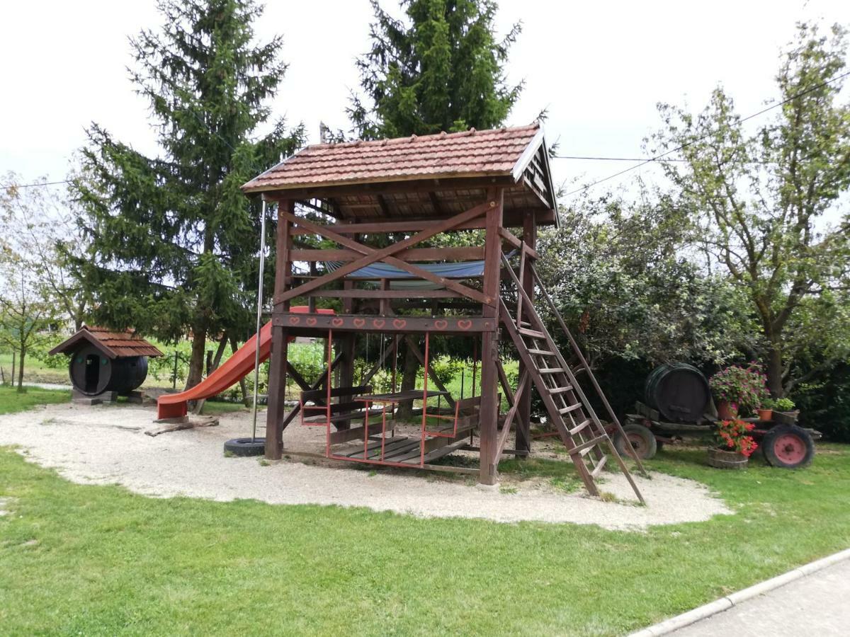 T.S.G. Simanovic Otel Klinca Sela Dış mekan fotoğraf